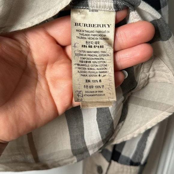 Burberry Plaid print three- Quarter Sleeve bottom up shirt - Picture 4 of 7